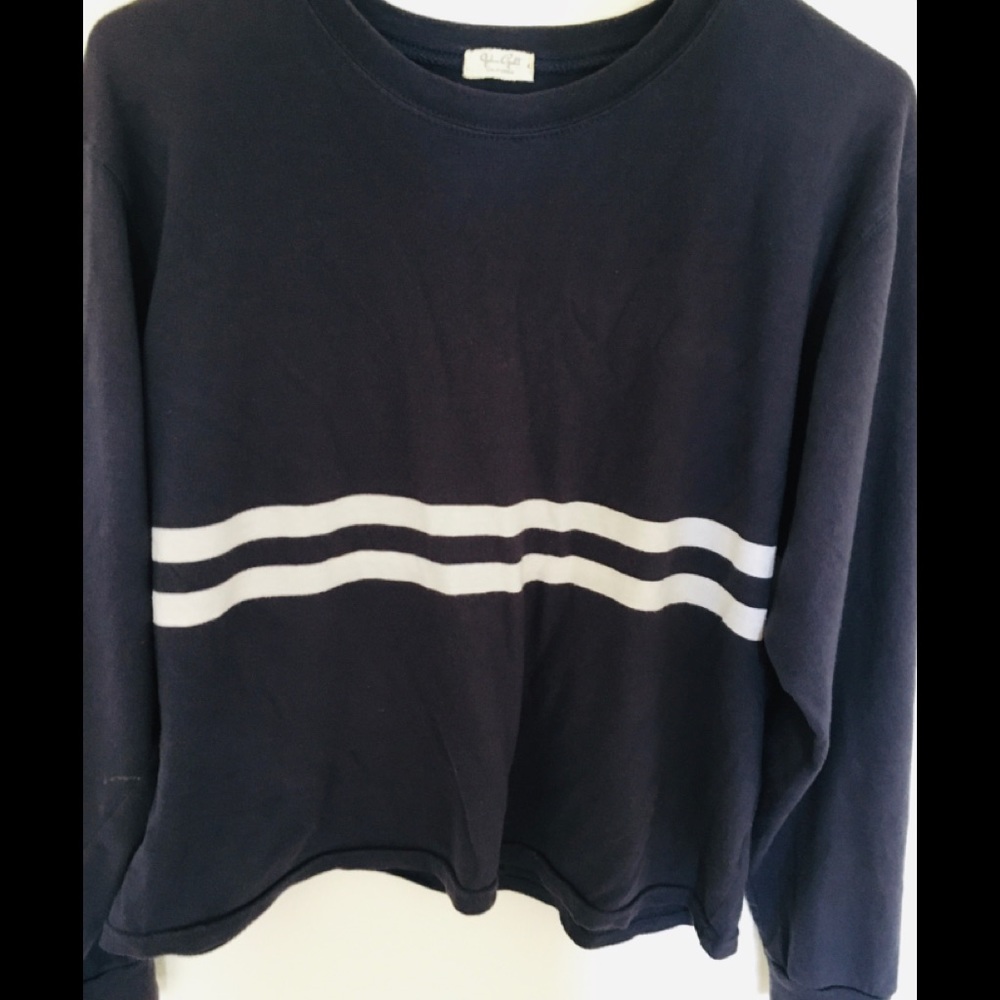 Brandy Melville Acaica top